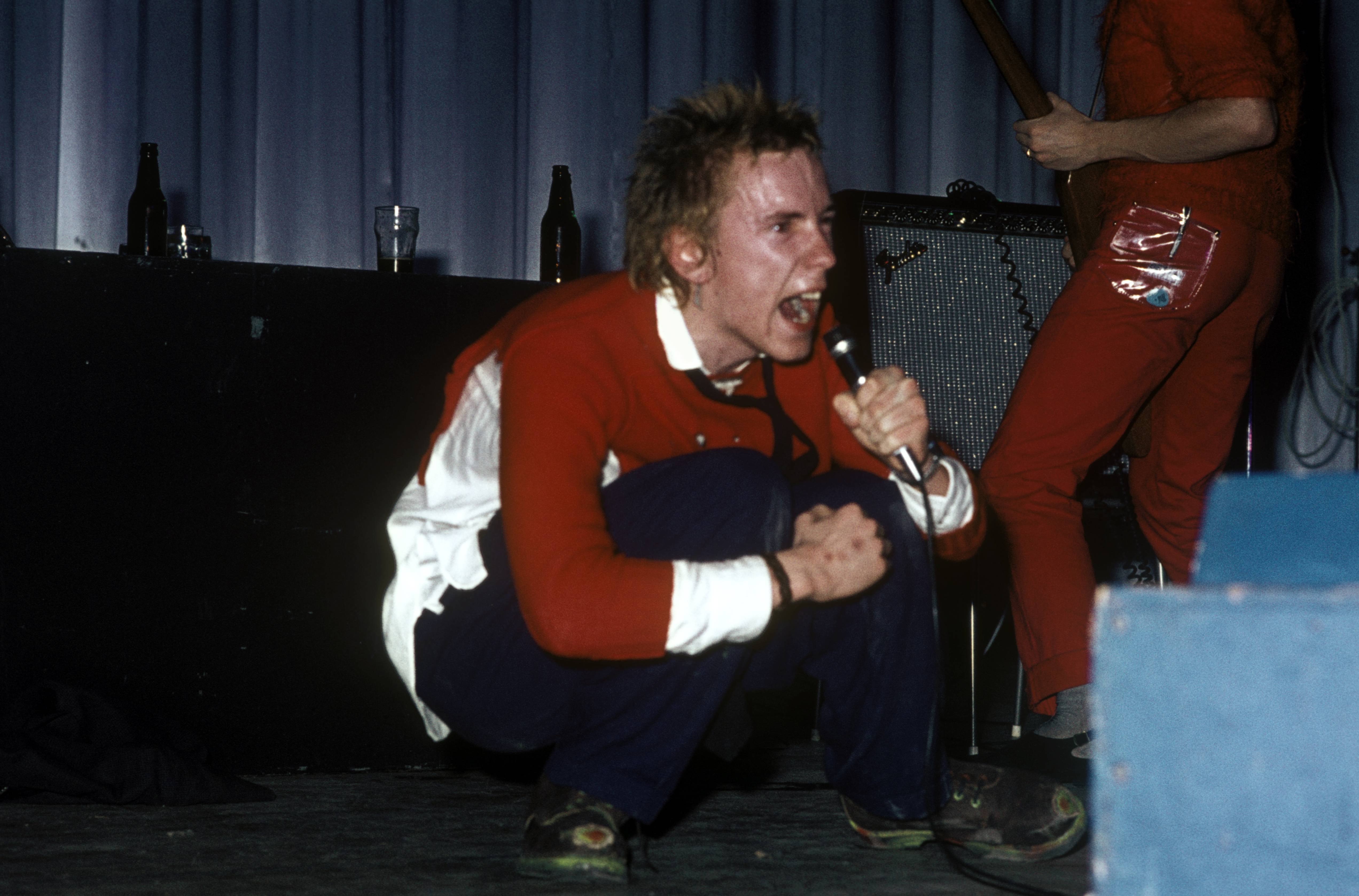 5 Johnny Rotten Quotes About Sex Pistols