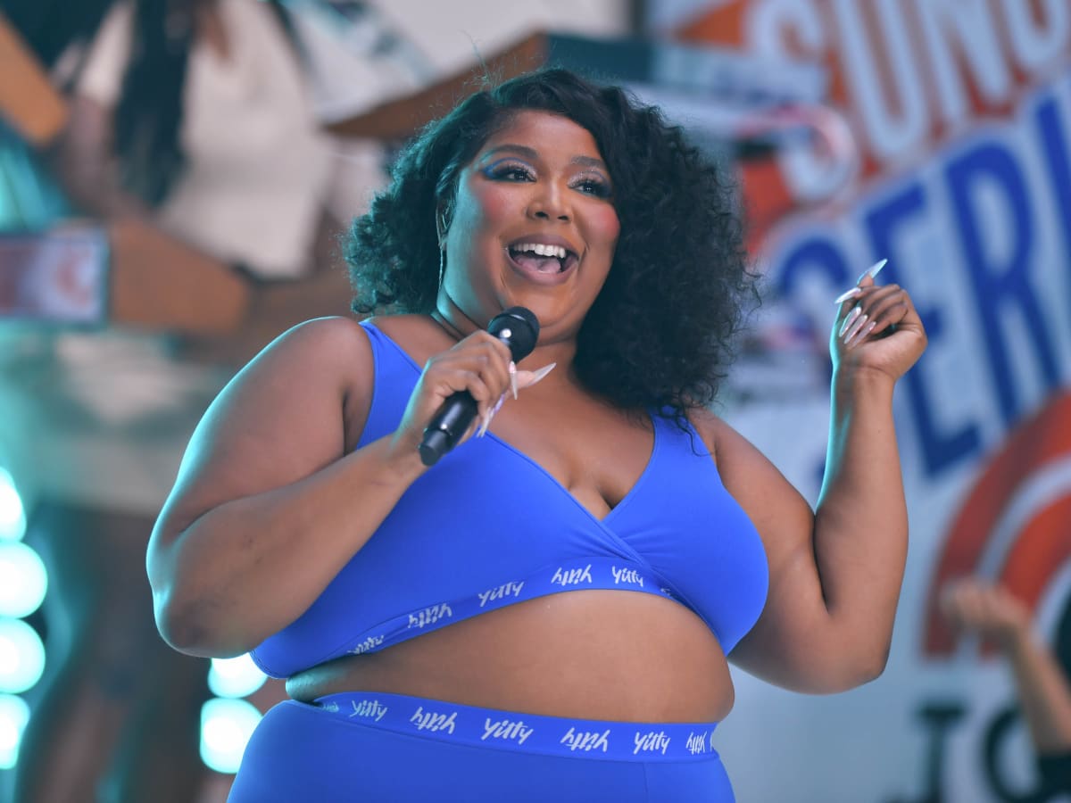 7 Famous Lizzo Quotes