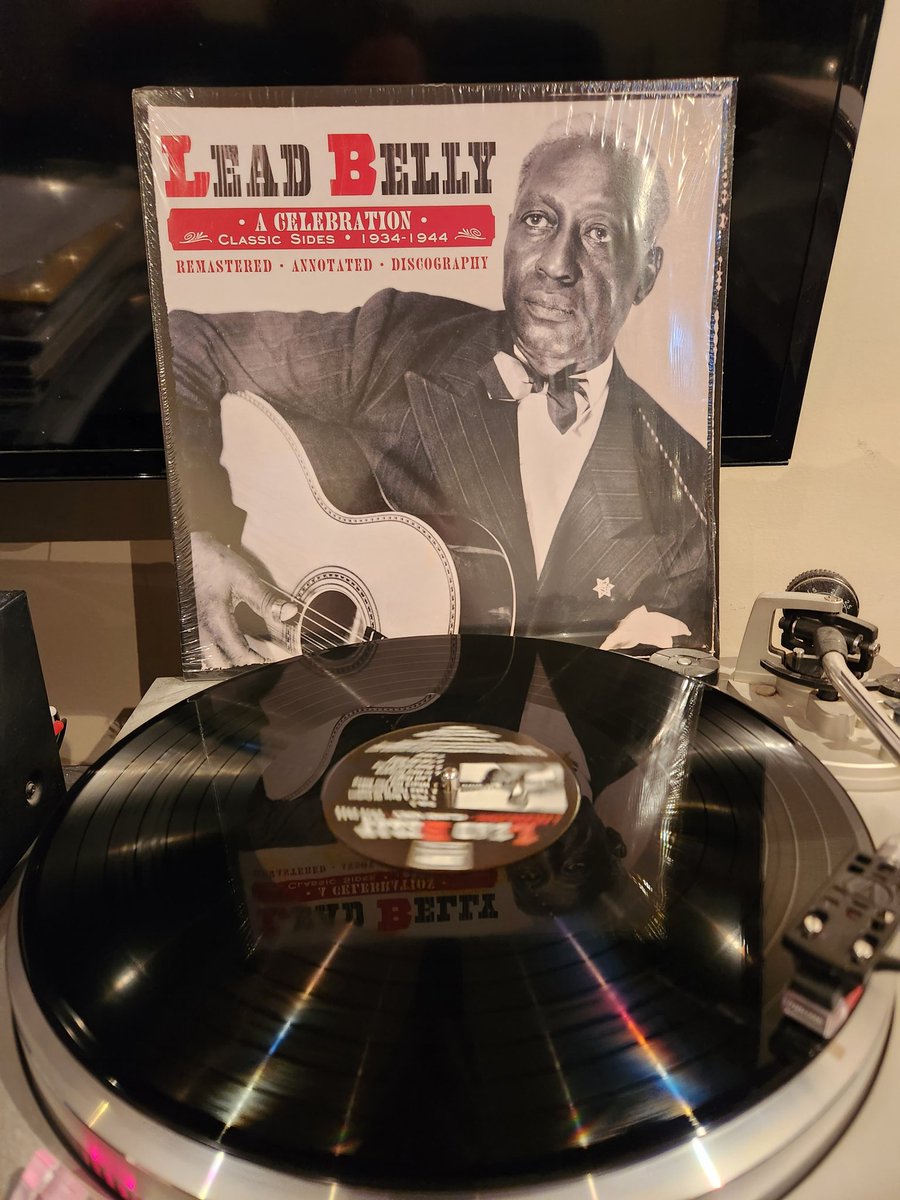 8 Inspirational Leadbelly Quotes